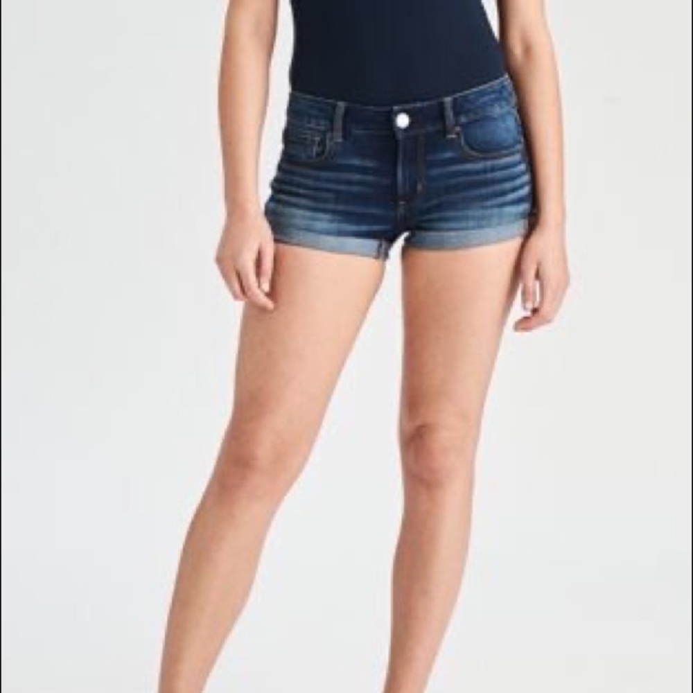 2016 American Eagle low rise mid length Jean shorts